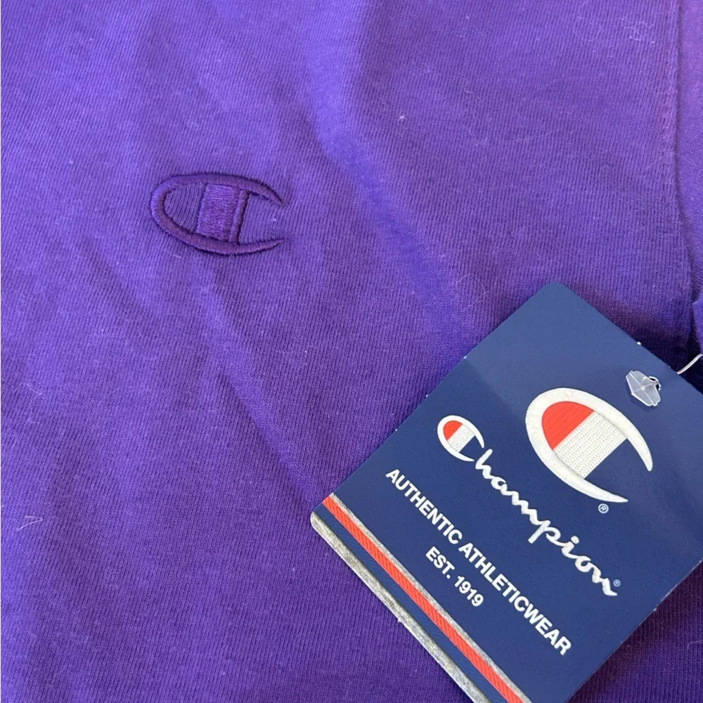 NWT Champion Men’s Classic Tee, Embroidered C Logo - Picture 7 of 7